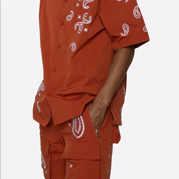 EASTON SHORTS [RUST] - Picture 3 of 4